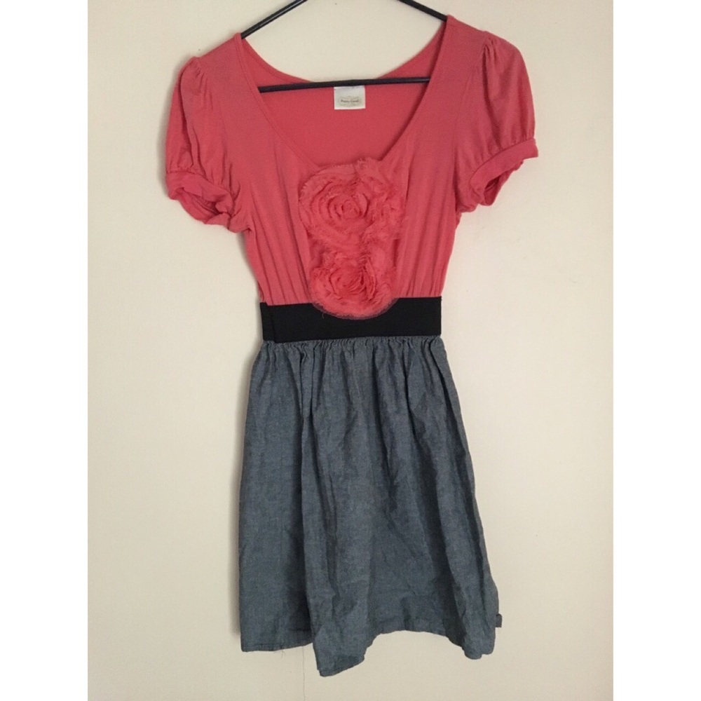 Short Sleeve Rose Midi Dress